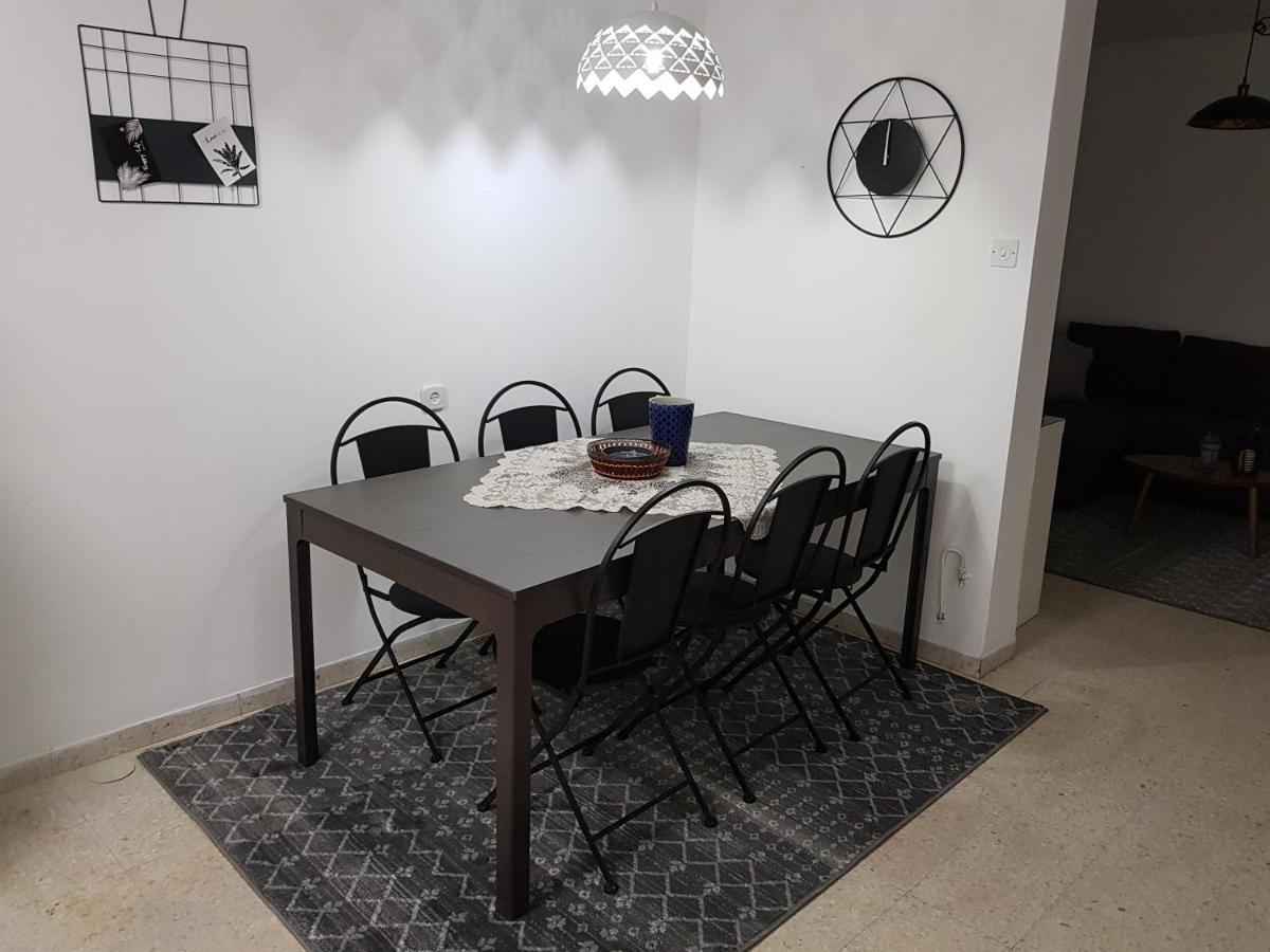 דירת נופש בוטיק - נוף לרבי שמעון Appartement Safed Buitenkant foto